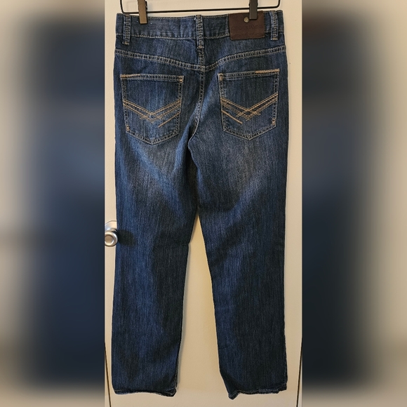 Cody James Men's Straight Leg Jeans - Picture 2 of 11